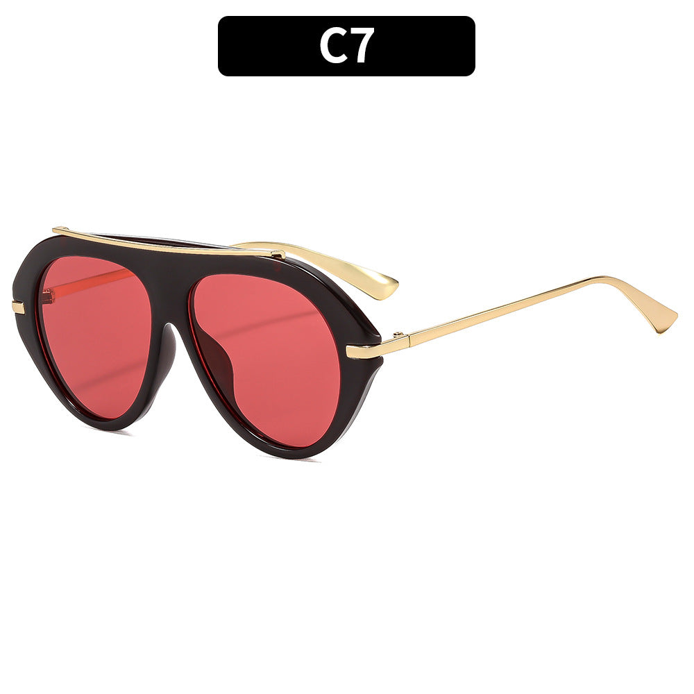 Retro-inspirierte übergroße Shield-Sonnenbrille