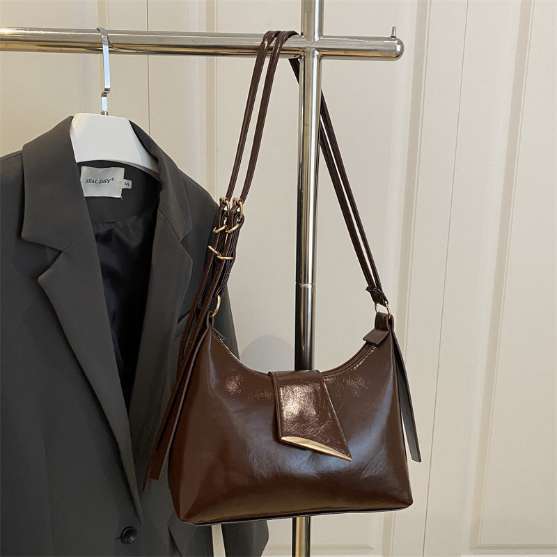 Luxuriöse Patelleder-Schultertasche Brehn