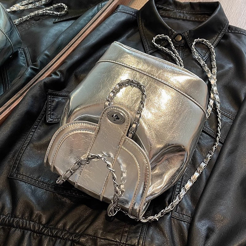 Chic Ketten-akzentierte Bucket-Handtasche Brehn
