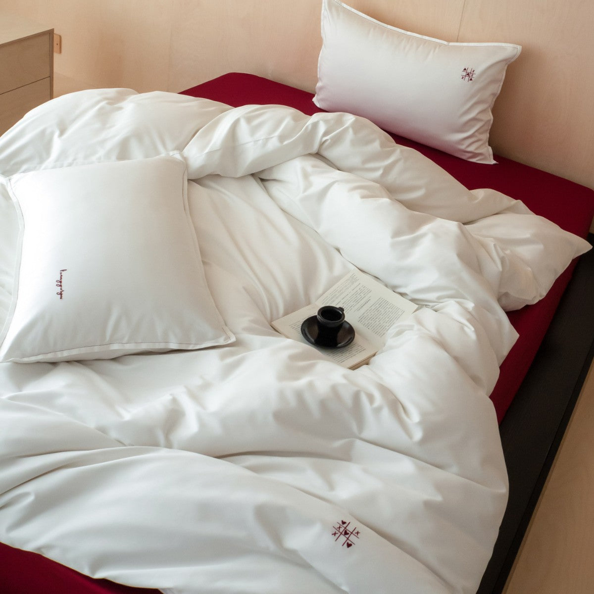 Luxuriöser Seidensatin Bettbezug und Kissenbezug Set
