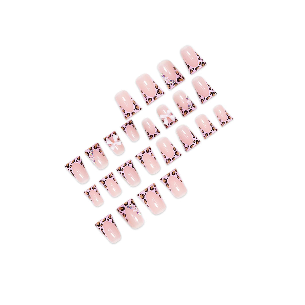 Trendige Tierprint Press-On Nagelset Brehn