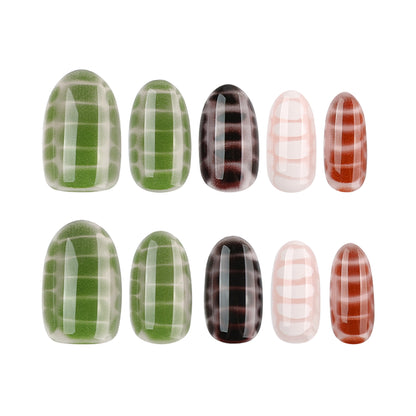 Kunstvolle Nailart mit kreativen Mustern Brehn