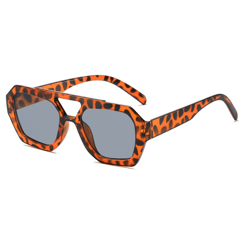 Zeitgenössische Geometrische Sonnenbrille Brehn