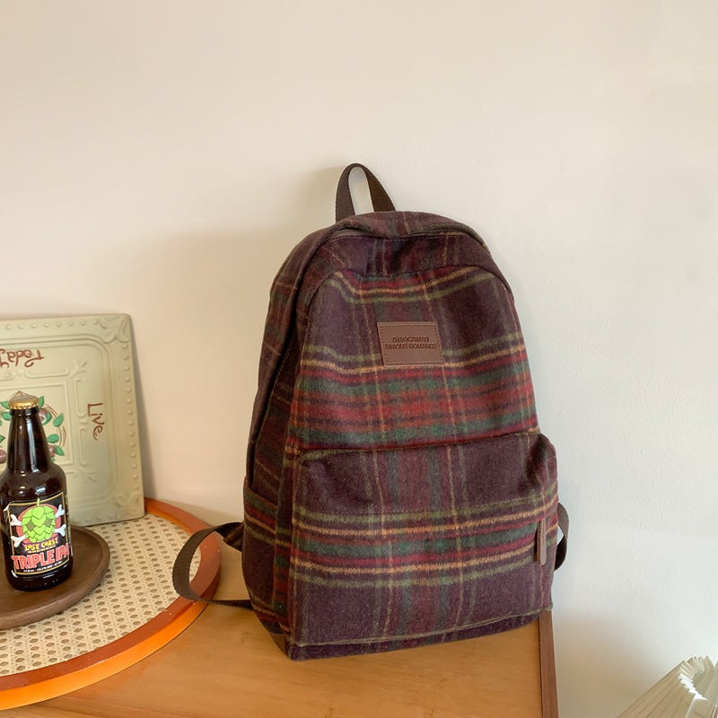 Gemütlicher Rucksack mit kariertem Muster