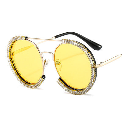 Damen Sonnenbrille mit glamourösem Rand und innovativem Design Brehn