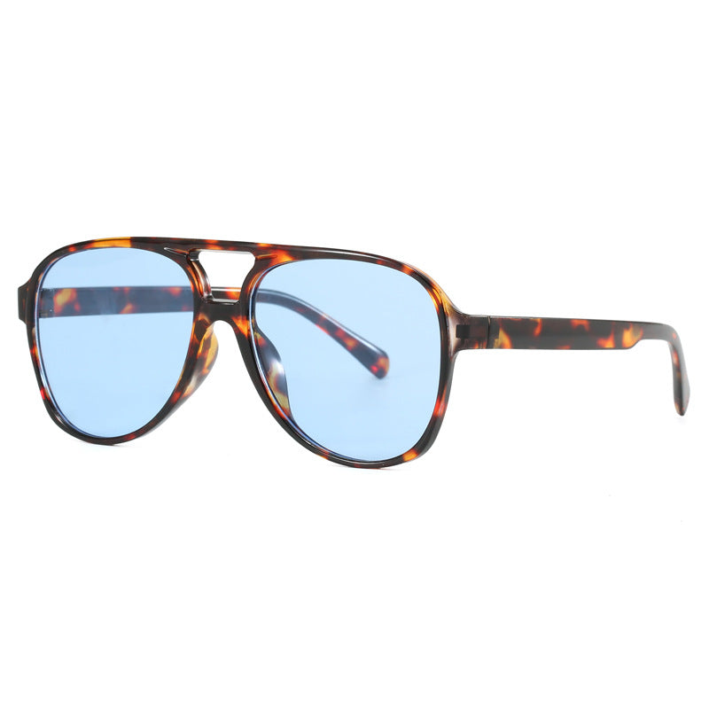 Damen Oversized Sonnenbrille mit sportlichem Design Brehn