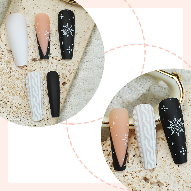 Kunstnagelset mit stilvollem geometrischem Design Brehn