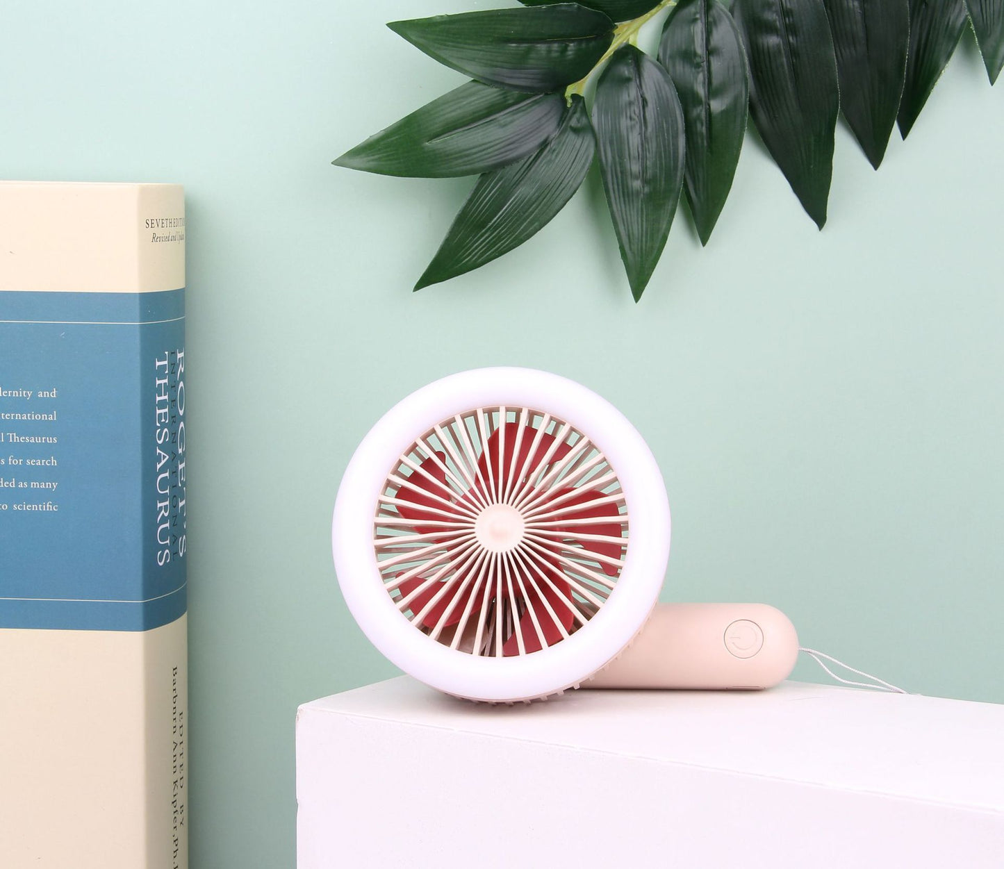 Wiederaufladbarer persönlicher Handventilator Brehn