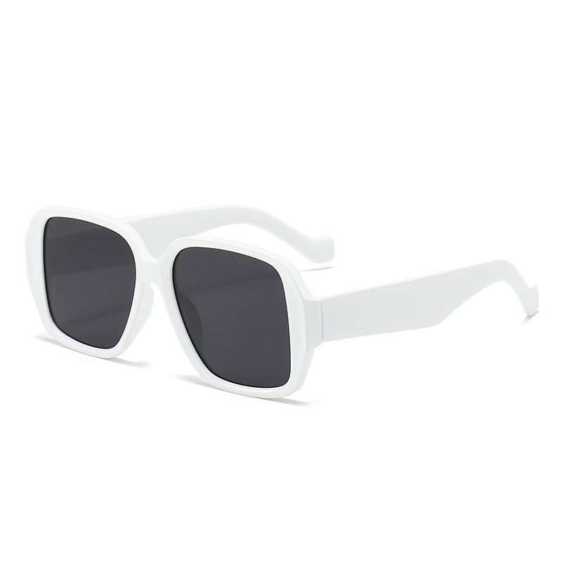 Damen Geometrische Sonnenbrille mit breitem Rahmen Brehn