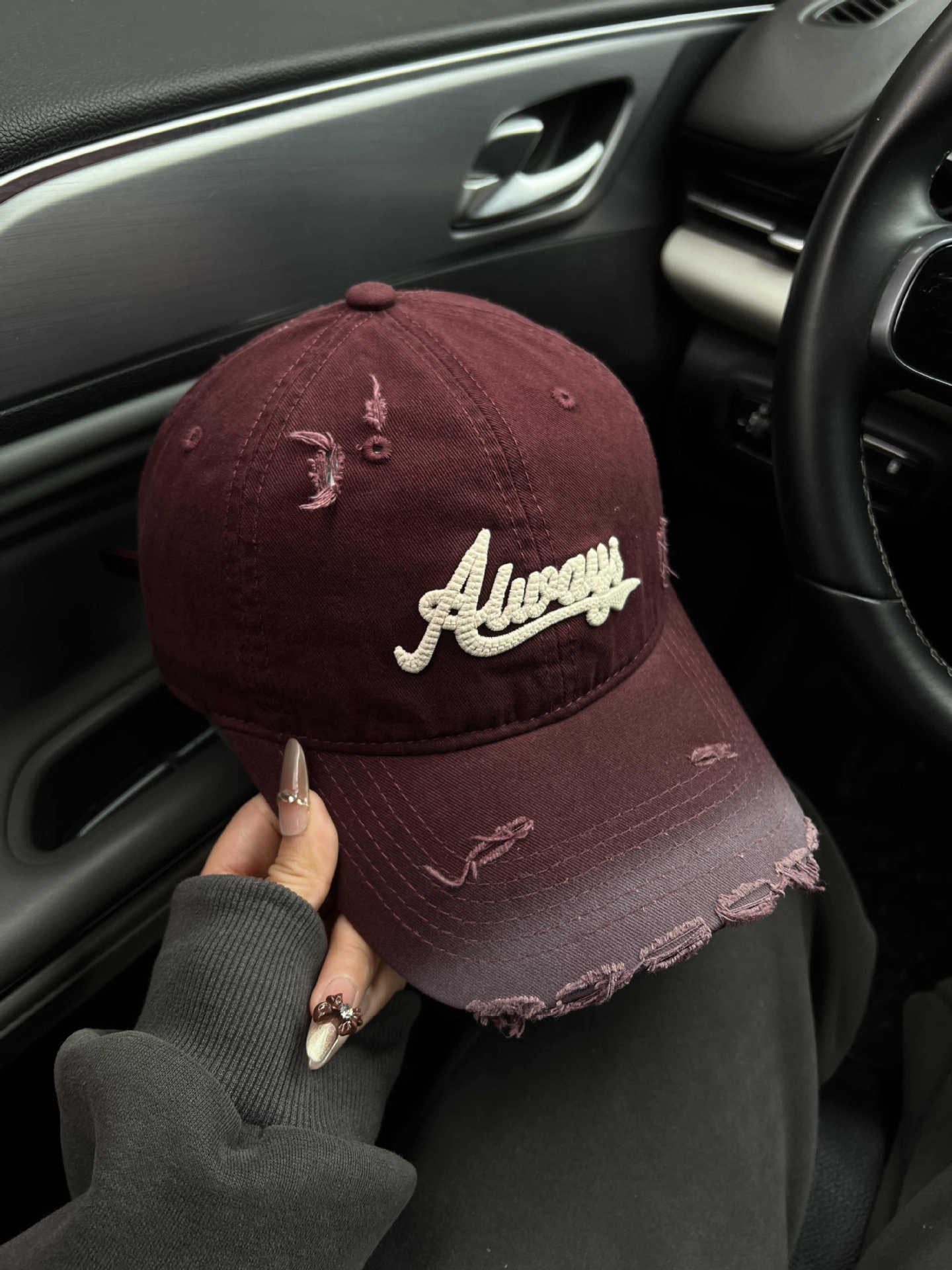 Damen Distressed Graphic Baseball Cap Brehn