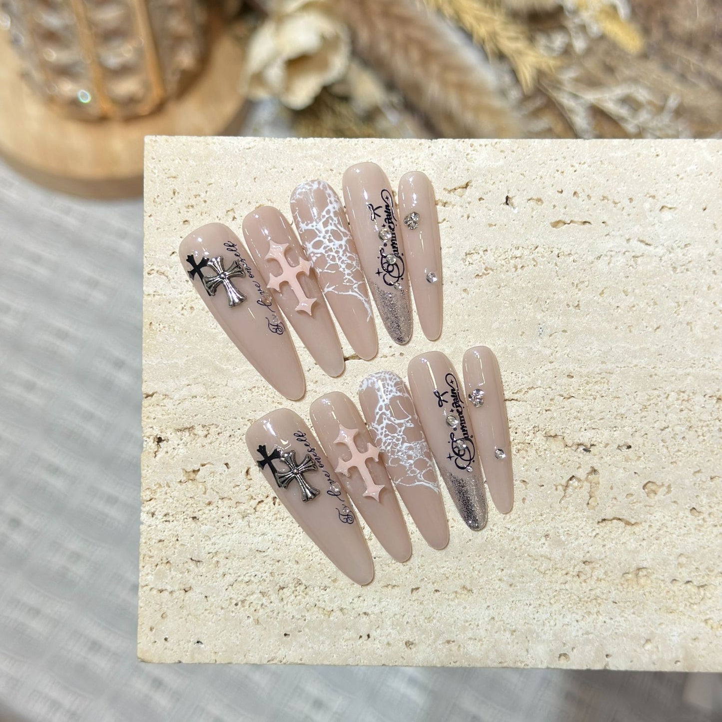 Luxus Gothic Press-On Nail Art Set Brehn