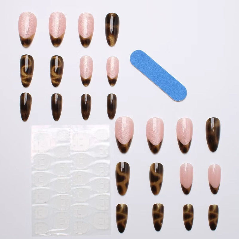 Kunstnägel mit eleganter Tortoiseshell-Spitzen Brehn