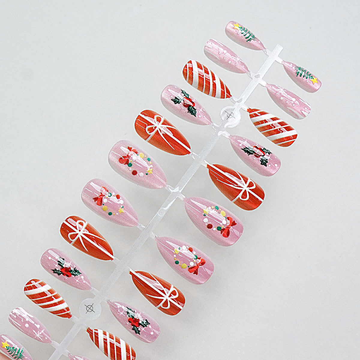 Hochwertiges Press-On-Nagelset Brehn