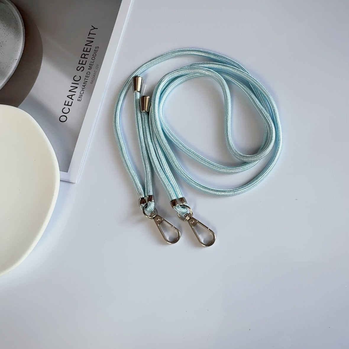 Verstellbare Lanyard mit doppelten Clips Brehn