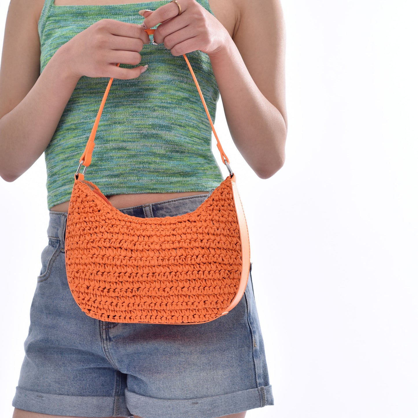 Handtasche Im Modernen Hobo-Stil Brehn