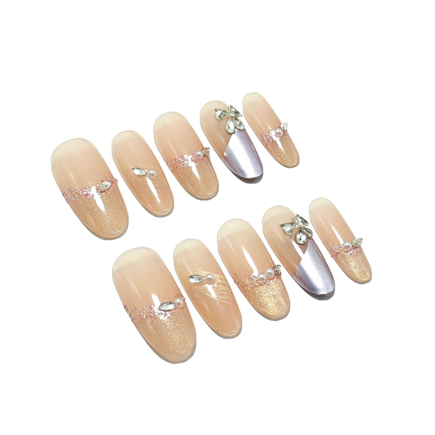 Glamouröses Nagelset mit Strass Brehn