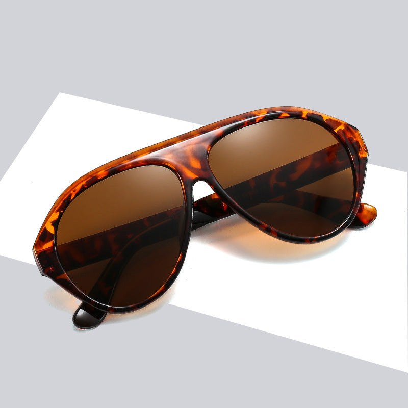 Damen modische Sportsonnenbrille mit ergonomischem Design Brehn