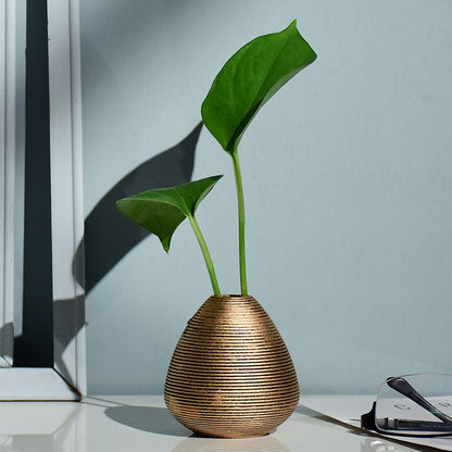 Minimalistische dekorative Keramikvase