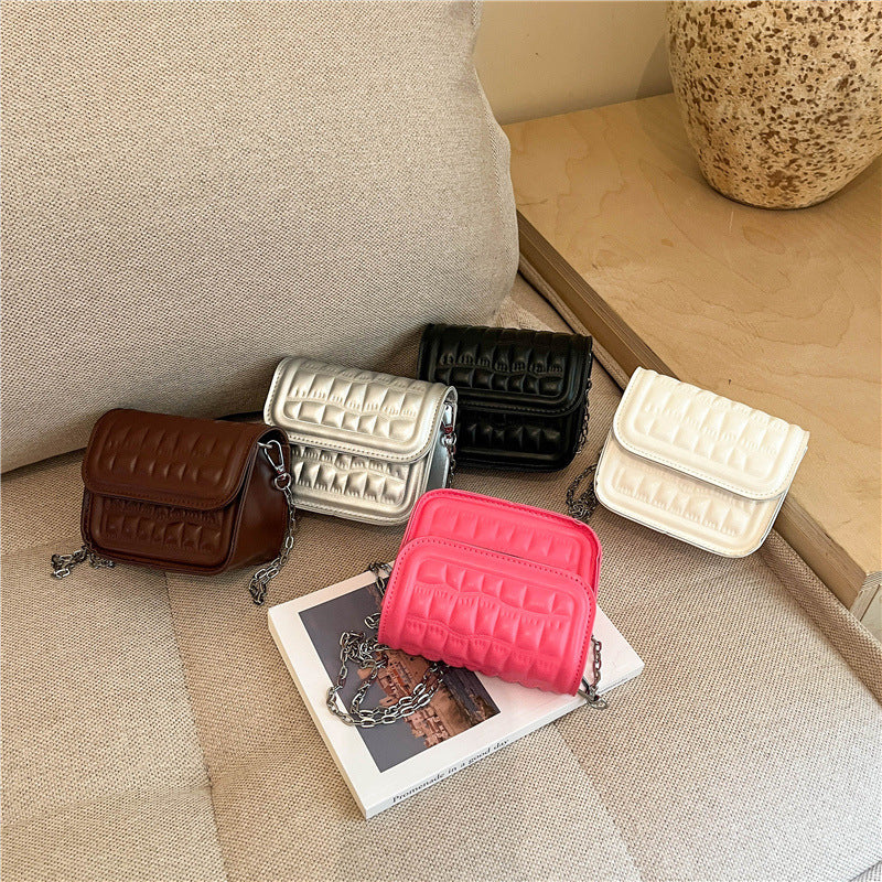 Texturiert gesteppte Mini-Crossbody-Tasche Brehn