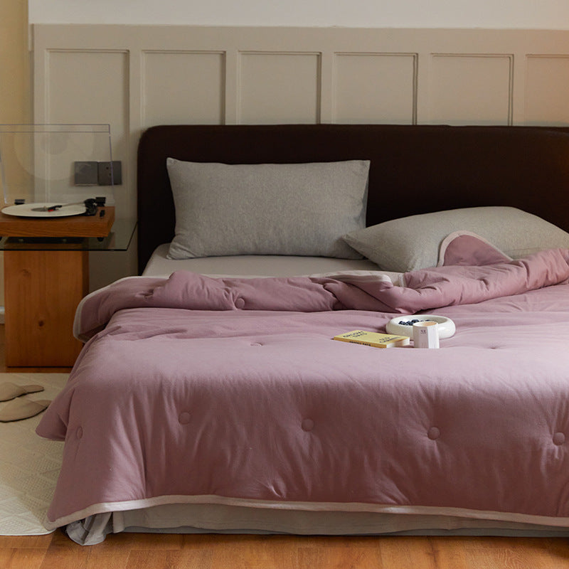 Kuschel-Steppbett mit Punkt-Tufting und wendbarem Microfaserbezug