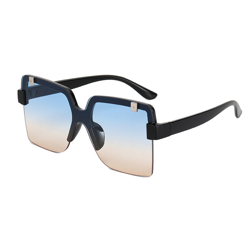 Damen Modische Oversized-Sonnenbrille mit futuristischem Design Brehn