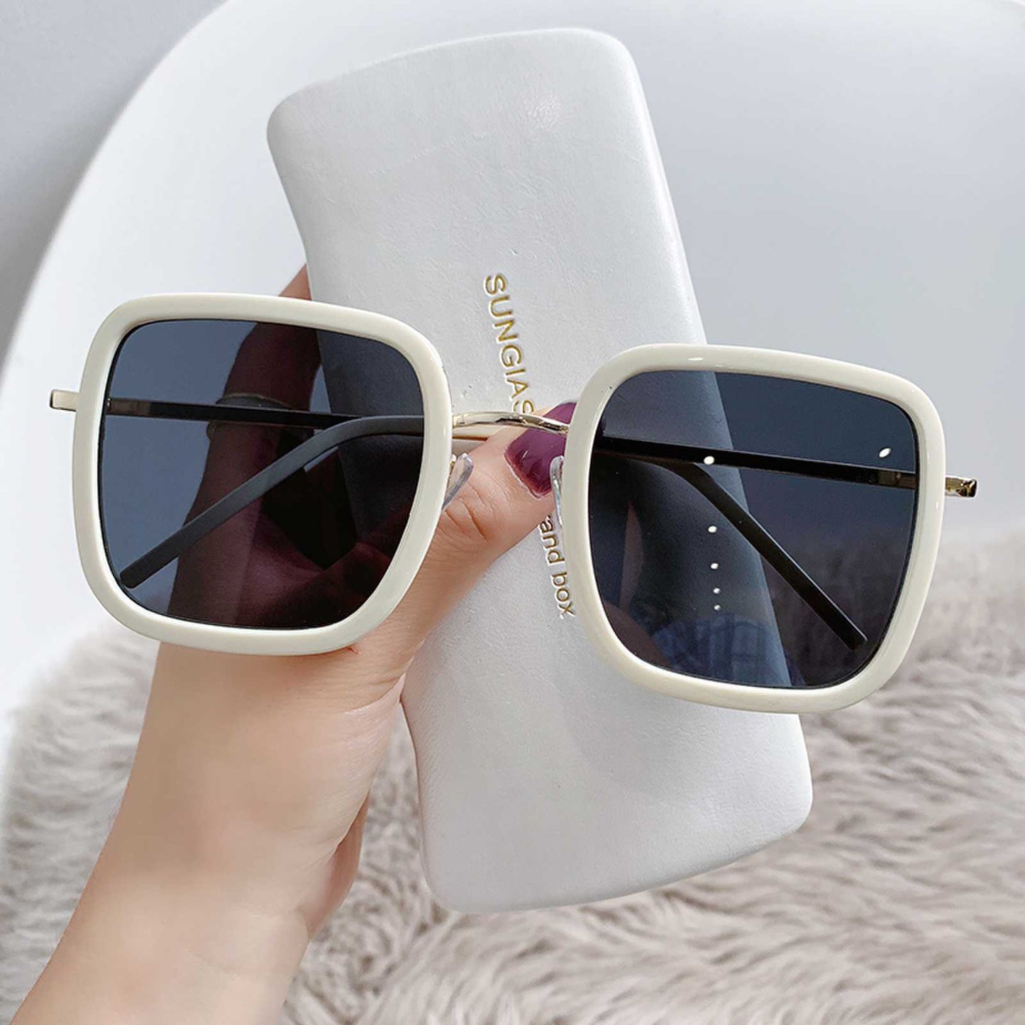 Damen Sonnenbrille mit quadratischem Rahmen und polarisierenden Gläsern Brehn