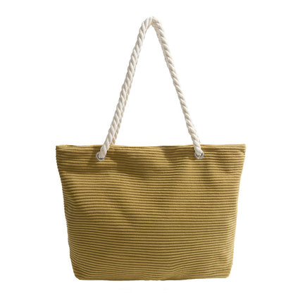 Stylische strukturierte Strandtasche Brehn