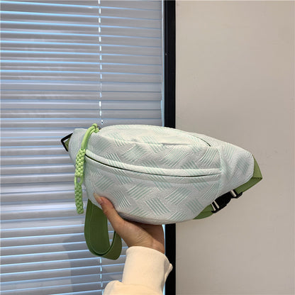 Stylische gemusterte Gürteltasche