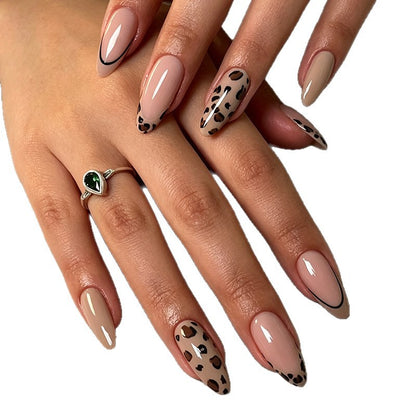 Glamouröses Leopardenmuster Nagelkunst Verbesserungen Brehn