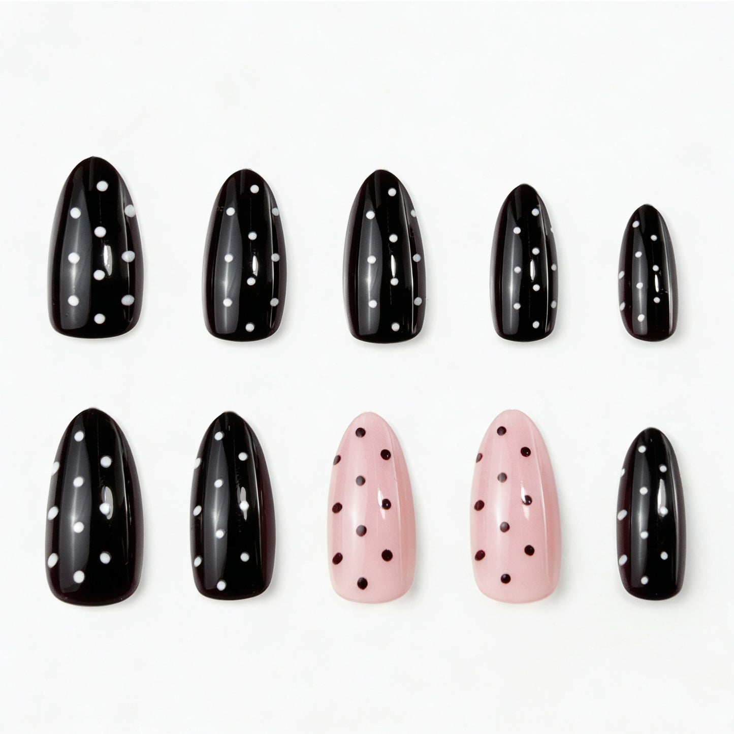 Trendy Pünktchen Press-On Nagelset Brehn