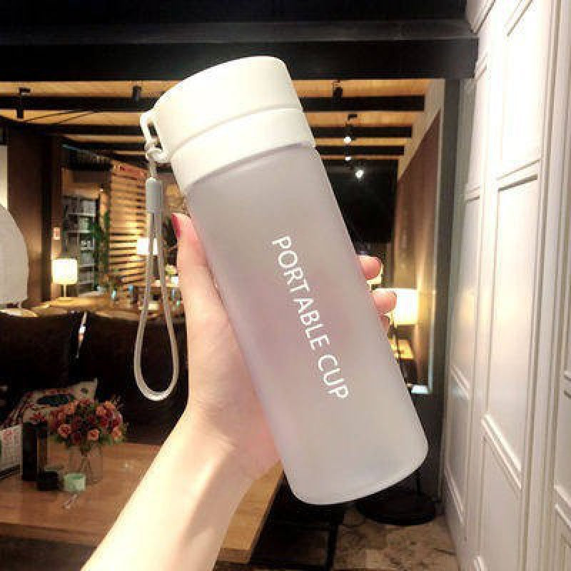 Damen stilvolle Glas-Trinkflasche Brehn