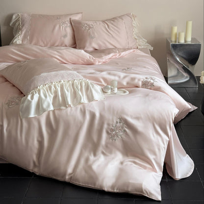 Luxuriöses Satin-Bettwäsche-Set mit Rüschen und Stickerei Brehn