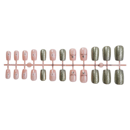 Glitzernde Press-On Nagelkollektion Brehn