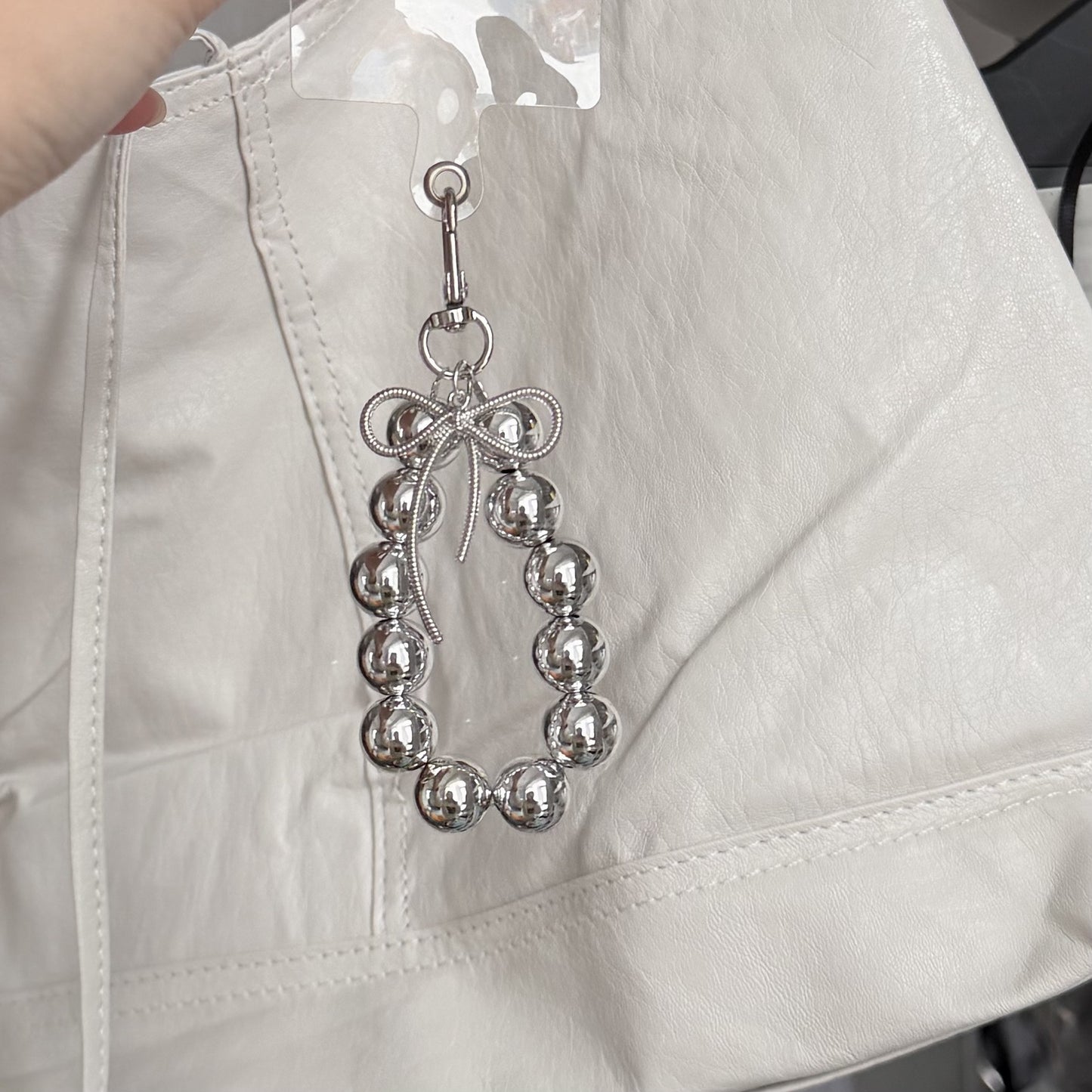 Eleganter Perlencharms-Schlüsselanhänger Brehn