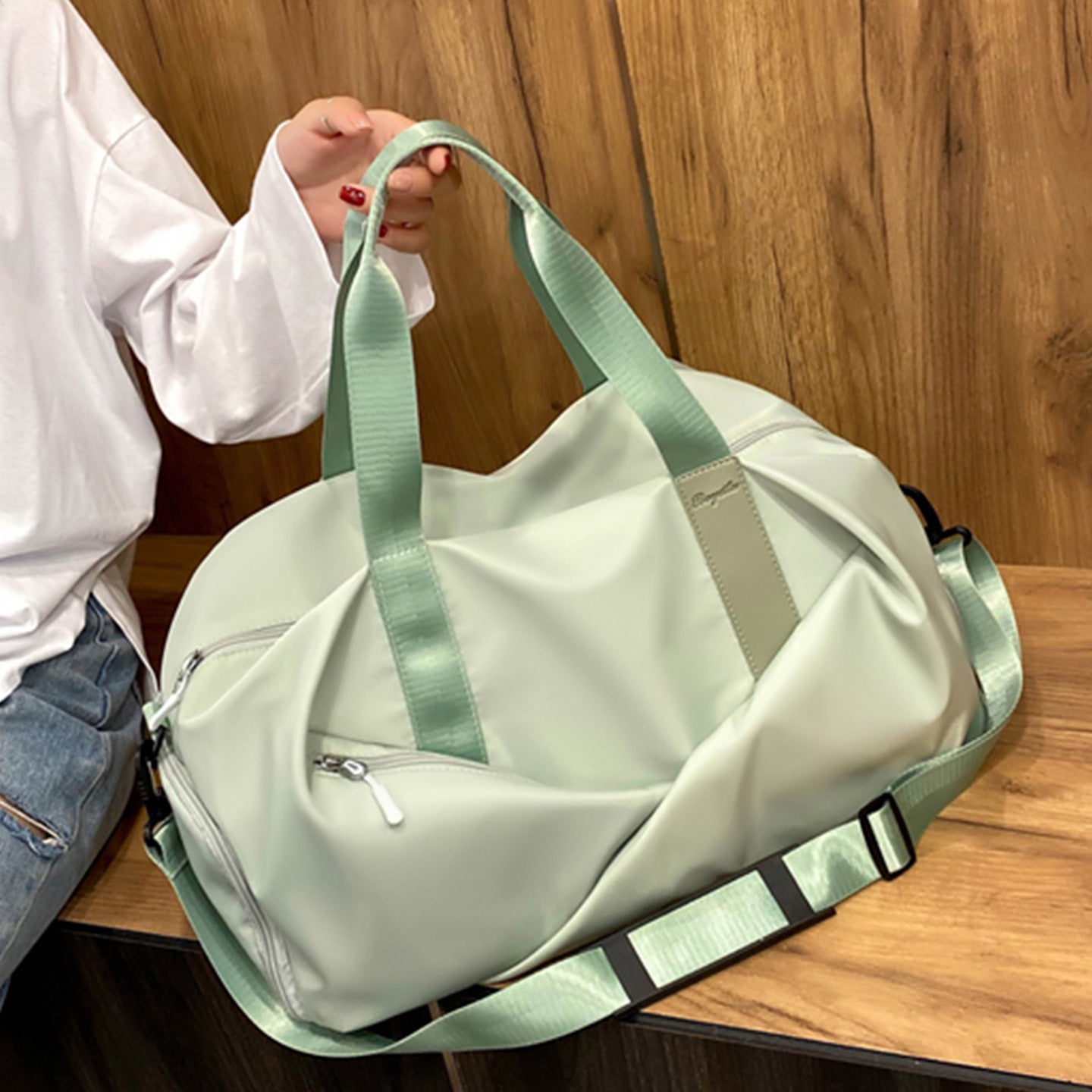 Multifunktionale Sport- und Reisetasche mit Ergonomischem Design Brehn