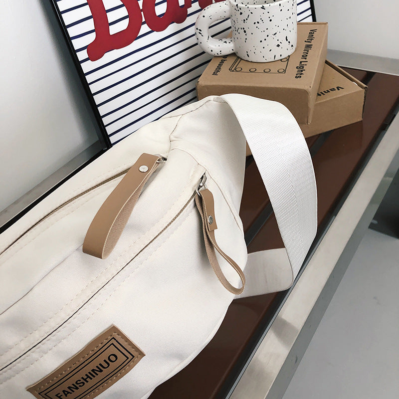 Schlanke Mehrzwecktasche Sling Bag