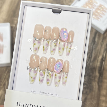 Dekorativer Floral Stiletto Press-On Nail Set Brehn