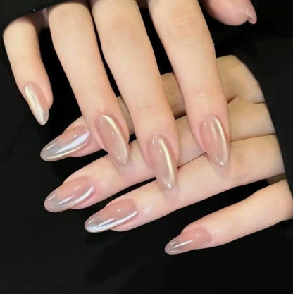 Premium Glänzende Mandel Form Nagelverlängerungen Brehn