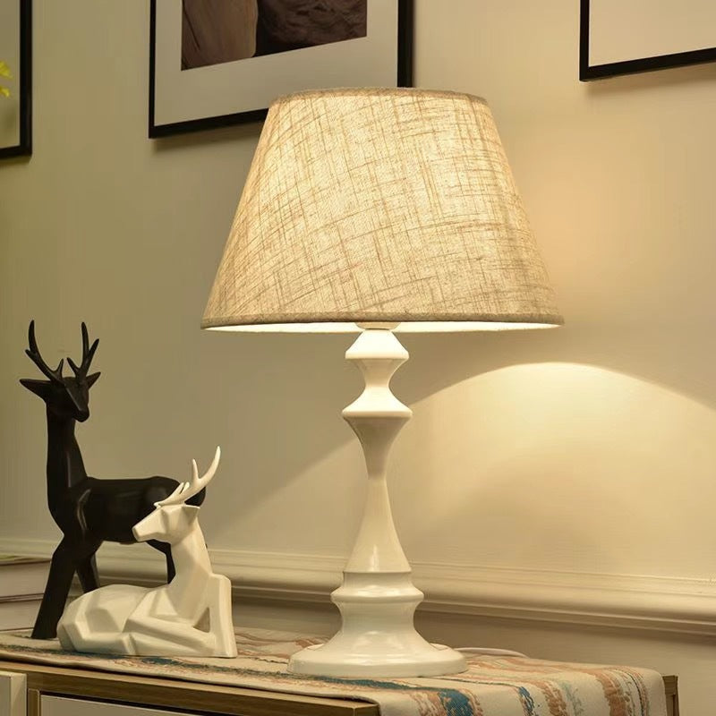 Elegante Tischlampe