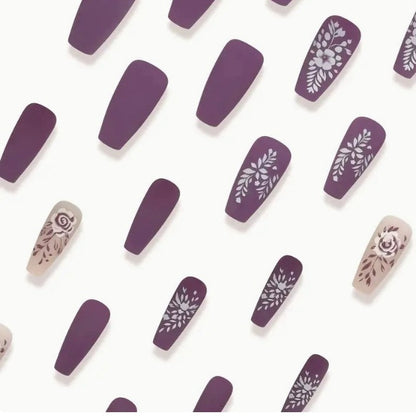 Florale Matte Acryl Nagelkunst Brehn