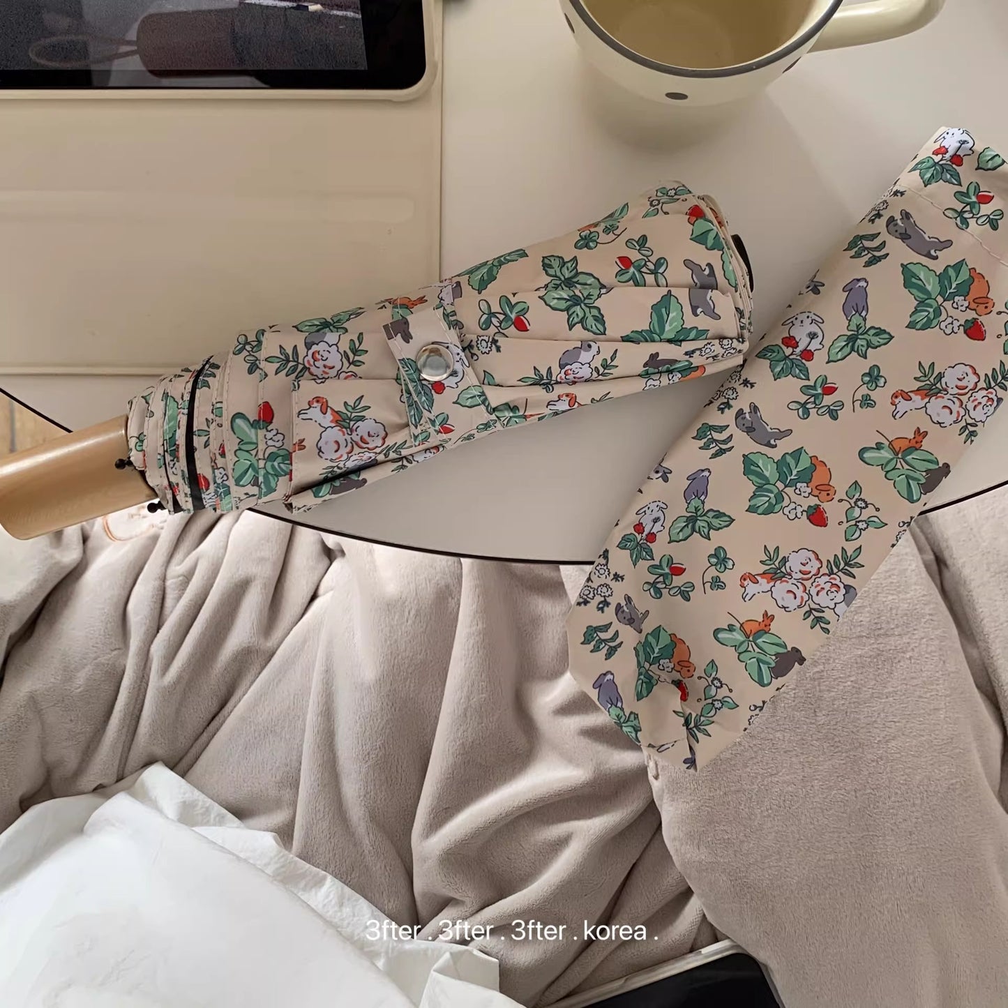 Damen Faltbarer Regenschirm mit floralem Vintage-Design Brehn