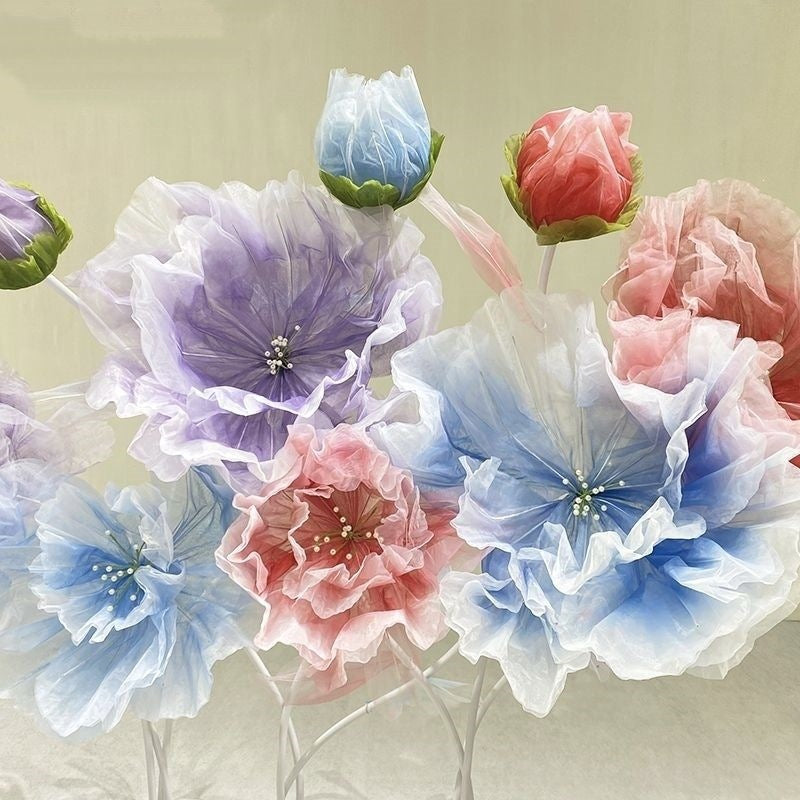 Dekorative transparente florale Skulptur