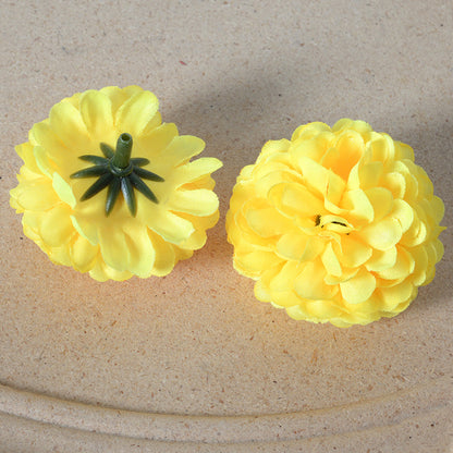Elegante Stoffblumen-Haaraccessoires