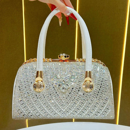 Dekorative mit Strass besetzte Abendhandtasche