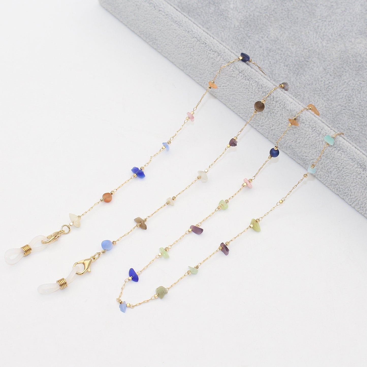 Elegante mit Kristallen verzierte Brillenkette Brehn