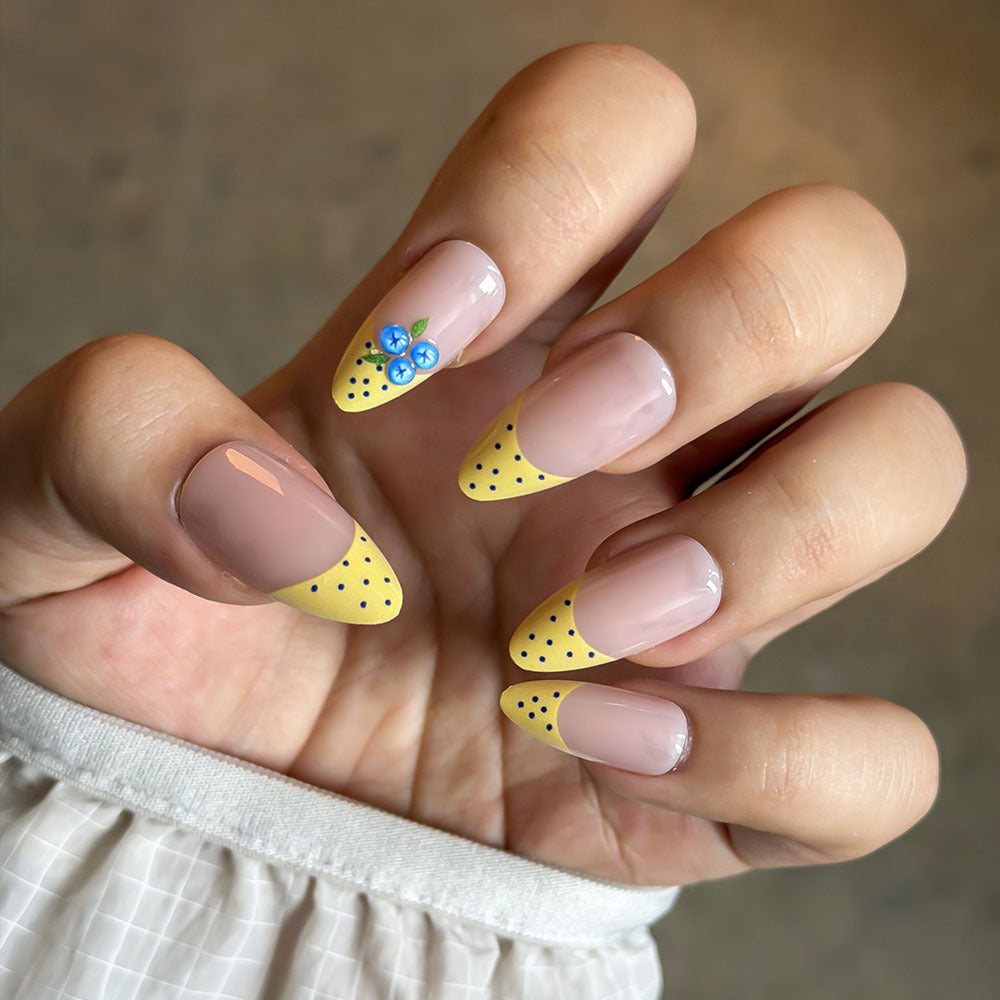 Dekoratives Press-On Nagelkunst Set Brehn
