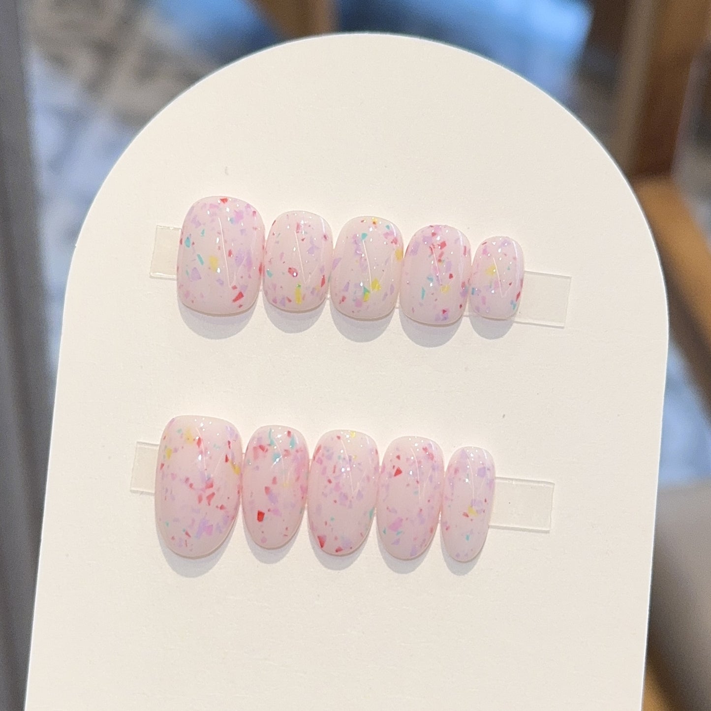 Kunstnagelset mit Funkelnden Akzenten Brehn