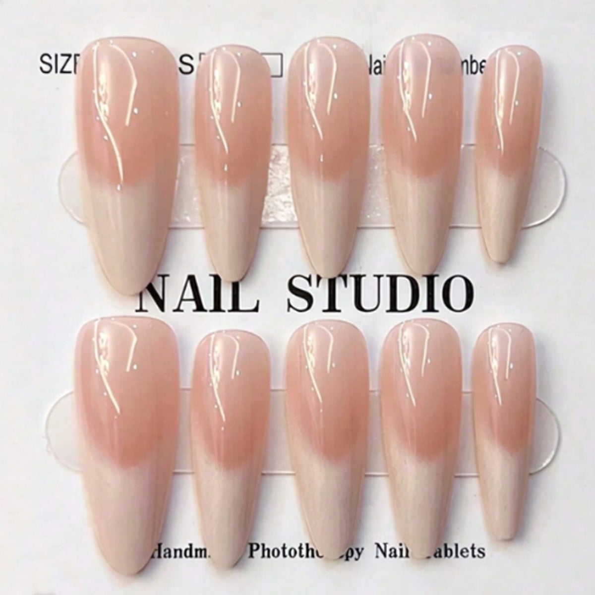 Glänzende Ombre Press-On Nagelspitzen Brehn