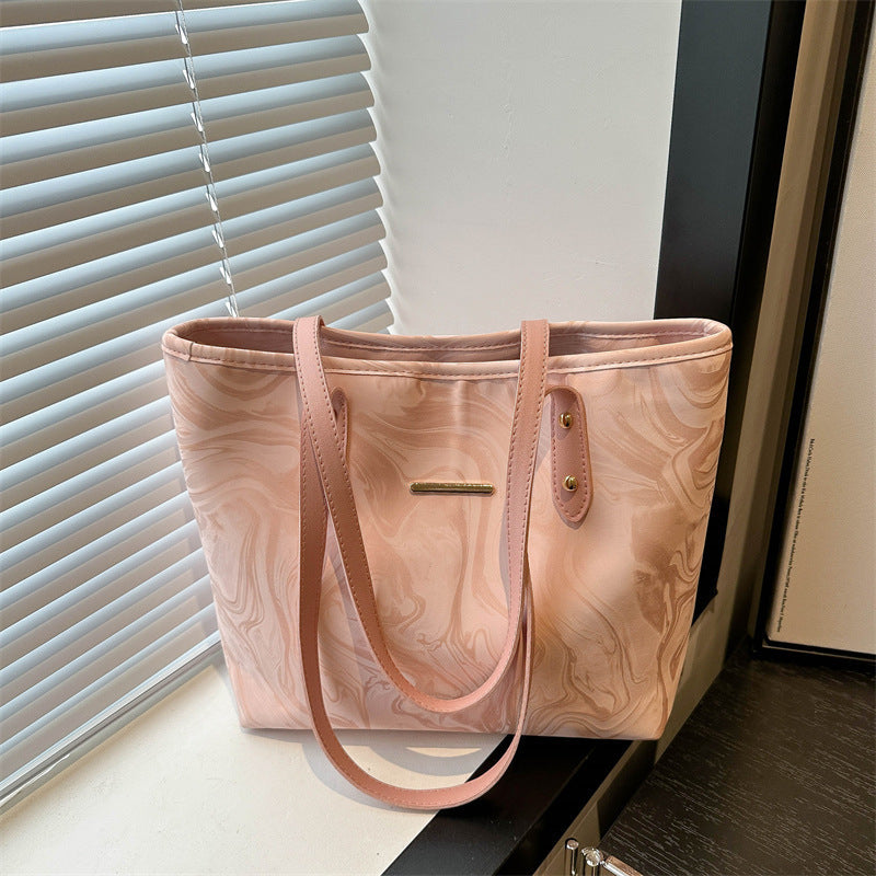 Stylische Marmor-Muster Tasche Brehn