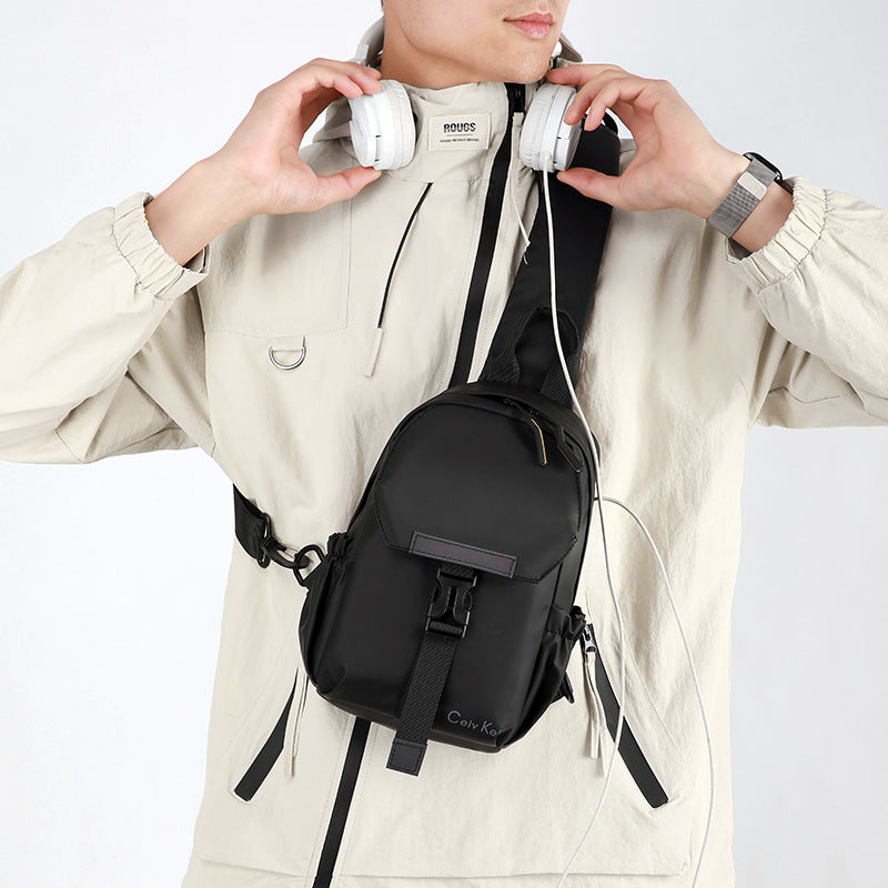 Schulterrucksack mit vielseitigen Fächern und wasserdichtem Material Brehn